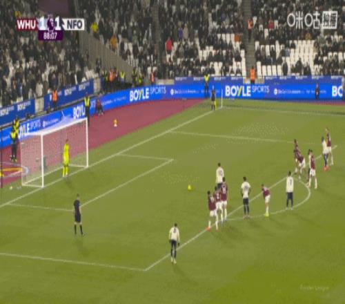 齐尔克泽弧,线球破门,曼联赛季首,爱游戏平台,爱游戏官方网站,爱游戏登录入口,爱游戏app下载