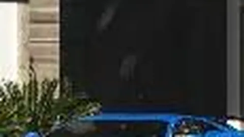 “金三角突破，今日延续预期”